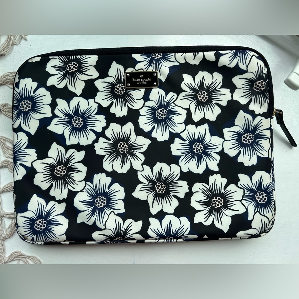 Kate Spade Laptop Case Bundle